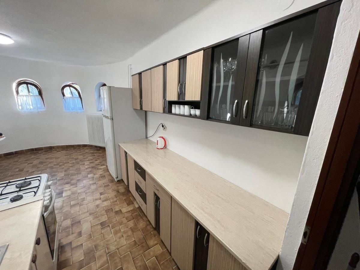 Szimpla Apartman Apartamento Miskolc Exterior foto